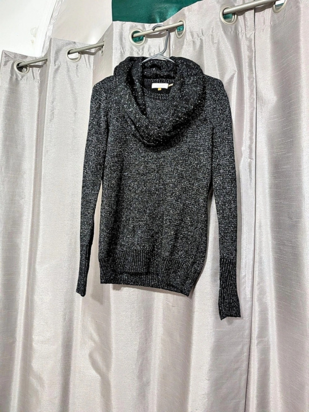 Calvin Klein Cowl Neck Sweater in Black Size Medium